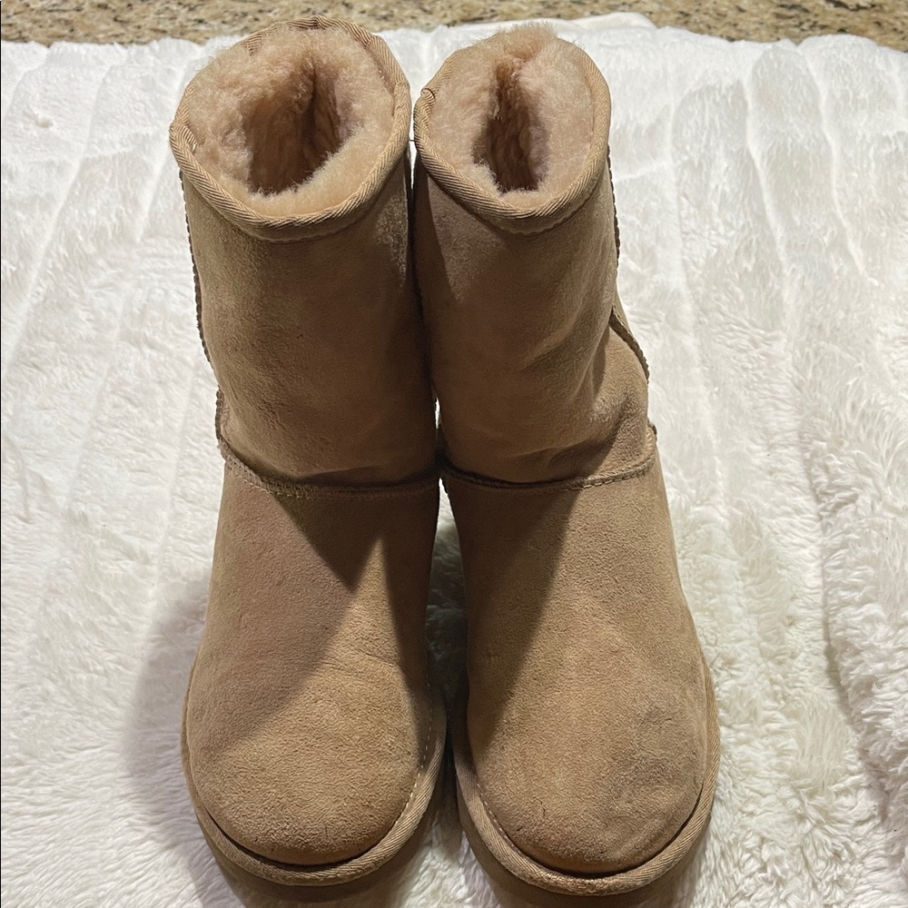 UGG Classic Short Sparkle Heel